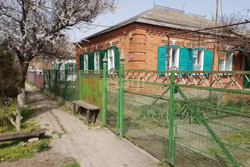 Дом в Краснодарский край, Щербиновский район, Старощербиновская ст-ца ... - Фото 1