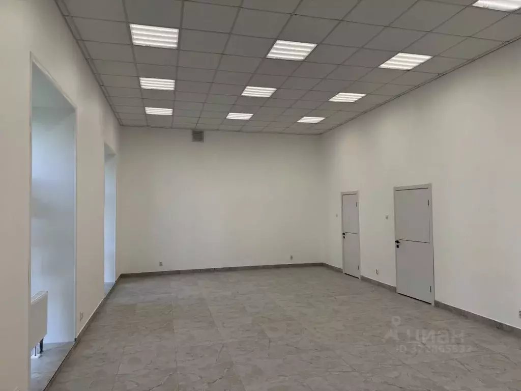 Помещение свободного назначения в Красноярский край, Красноярск ул. ... - Фото 1