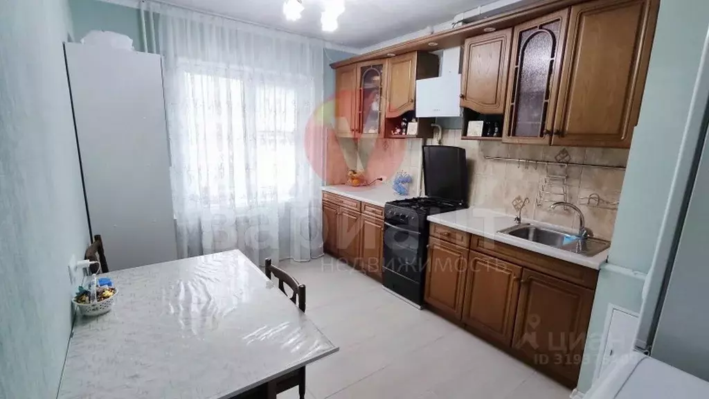 3-к кв. Омская область, Омск ул. Куйбышева, 136 (66.0 м) - Фото 1