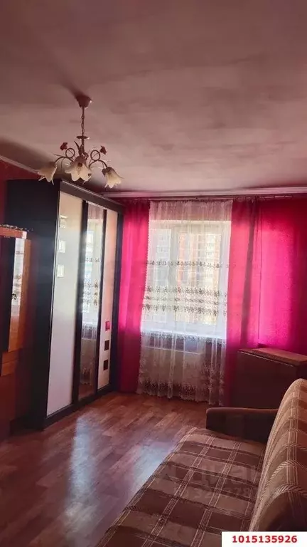 1-к кв. Краснодарский край, Краснодар ул. Имени Снесарева (35.0 м) - Фото 0
