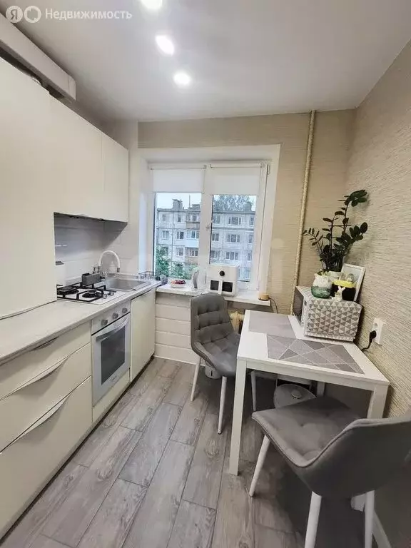 2-комнатная квартира: Сыктывкар, улица Пушкина, 79 (44.6 м) - Фото 0