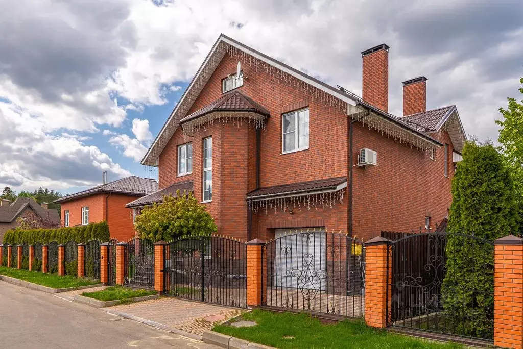 Дом в Москва с. Былово, КП Русская усадьба,  (400 м) - Фото 2