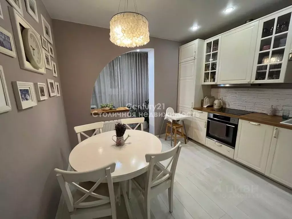 2-к кв. Московская область, Домодедово Южный мкр, ул. Курыжова, 25 ... - Фото 1