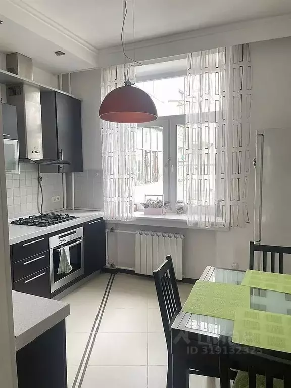 3-к кв. Москва Профсоюзная ул., 5/9 (80.0 м) - Фото 0