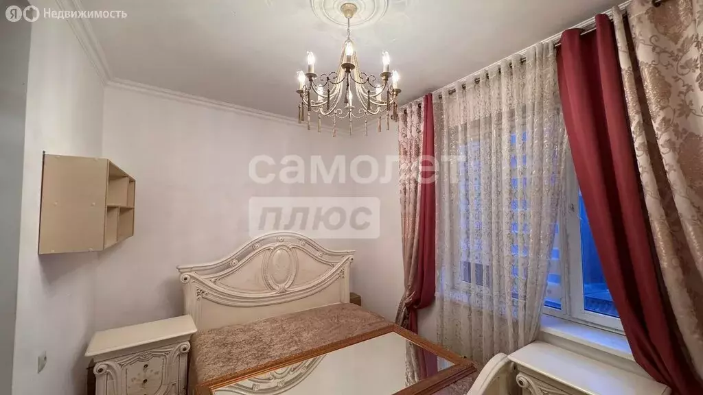 3-комнатная квартира: Махачкала, улица Заманова, 32 (68 м) - Фото 2