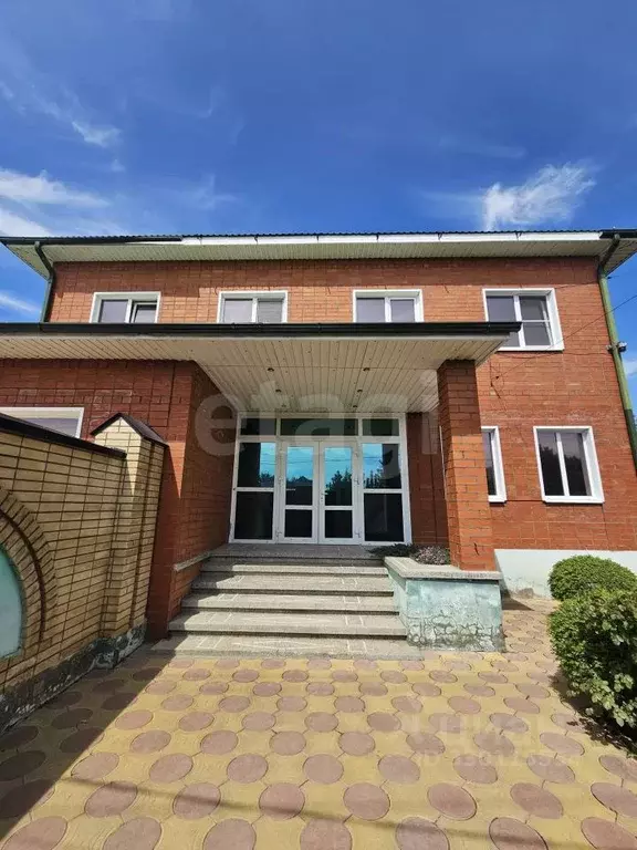 Дом в Ставропольский край, Изобильный ул. Добролюбова, 15 (350 м) - Фото 2