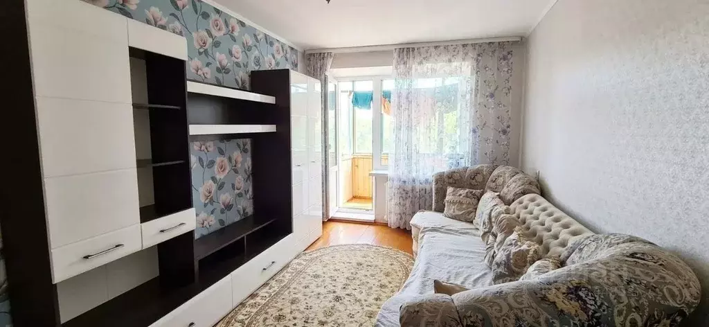 2-к кв. Башкортостан, Ишимбай ул. Мичурина, 3 (41.0 м) - Фото 1