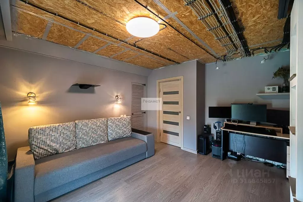 Дом в Москва Десна СПК, ул. Окружная (285 м) - Фото 0