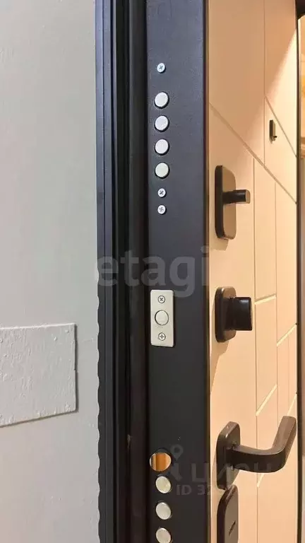 3-к кв. Санкт-Петербург Индустриальный просп., 27 (73.3 м) - Фото 1