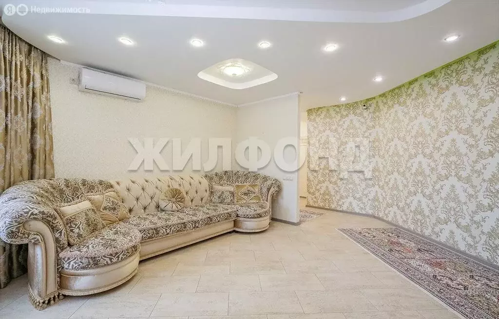 3-комнатная квартира: Новосибирск, Сухарная улица, 101/1 (88.8 м) - Фото 1