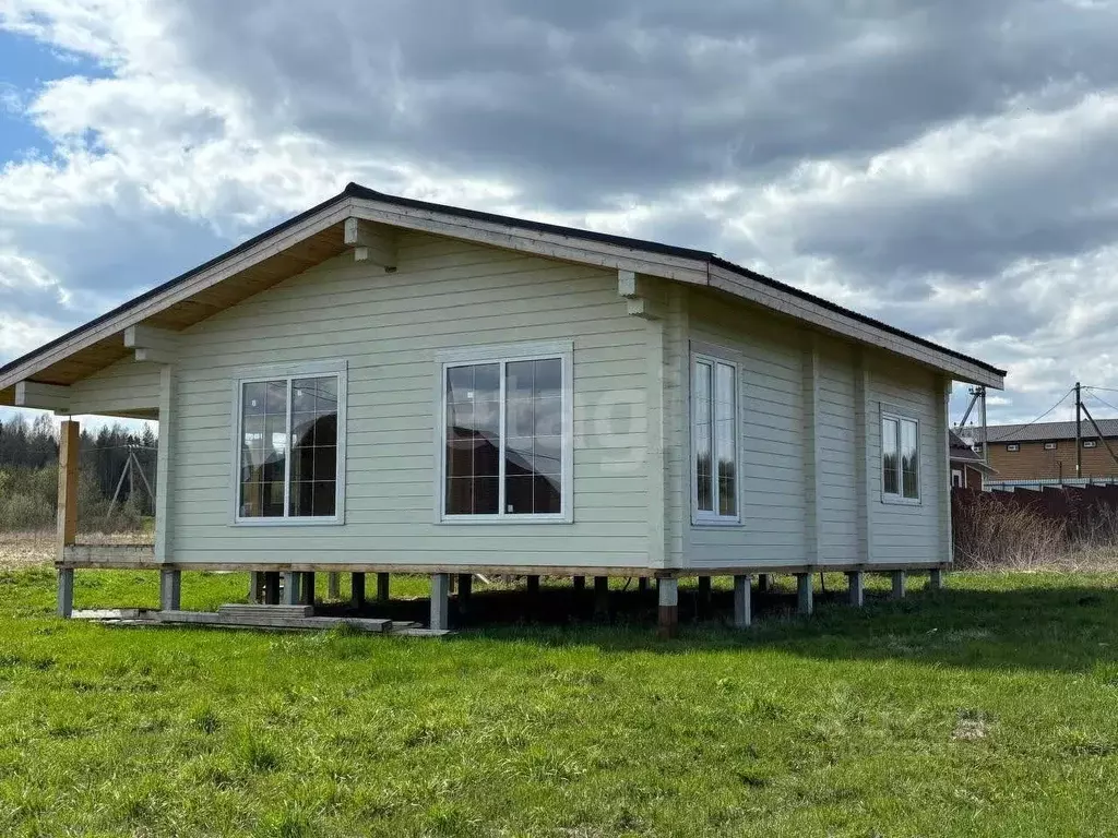 Дом в Вологодская область, с. Неверовское ул. Лесная (80 м) - Фото 2