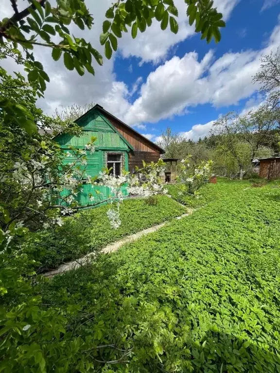 Дом в Калужская область, Калуга Рабочий садовод СНТ, 1-й кв-л, ул. ... - Фото 0