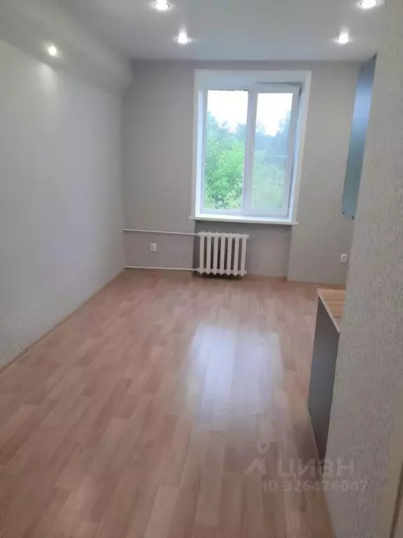 Комната Свердловская область, Екатеринбург ул. Военная, 7 (19.3 м) - Фото 1