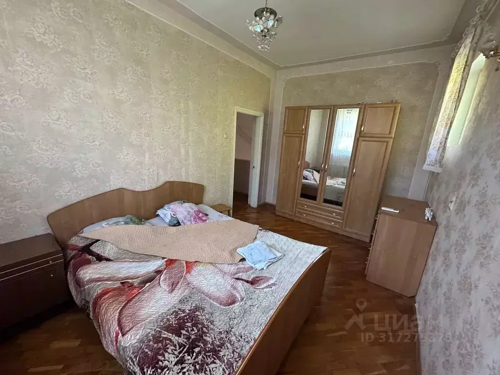 Дом в Краснодарский край, Сочи Мамайка мкр, ул. Волжская, 66/1 (200 м) - Фото 0