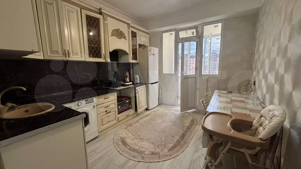 3-к. квартира, 55 м, 6/10 эт. - Фото 0
