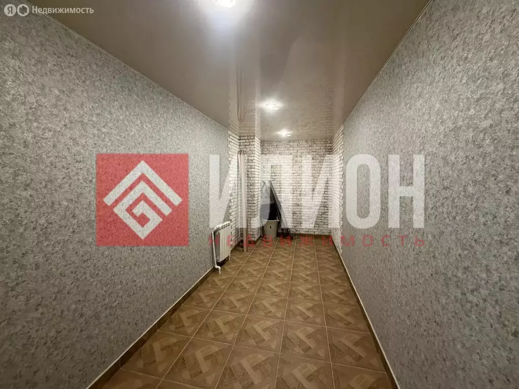 3-комнатная квартира: Феодосия, улица Чкалова, 179А (85 м) - Фото 1