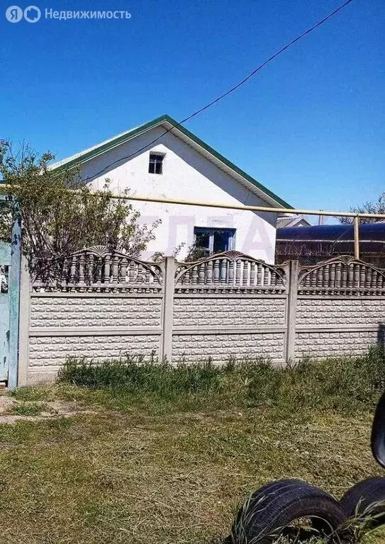 Дом в Республика Крым, муниципальный округ Армянск, село Суворово, ... - Фото 1