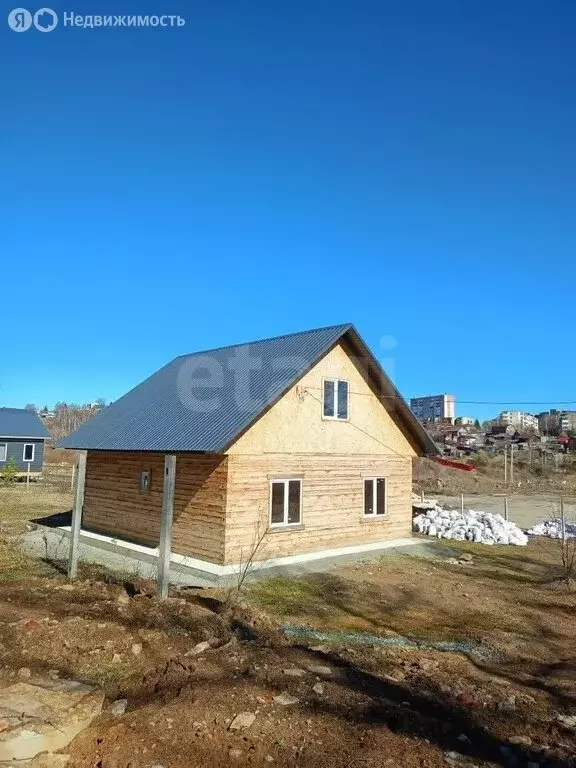 Дом в Златоуст, Красноармейская улица (120 м) - Фото 1