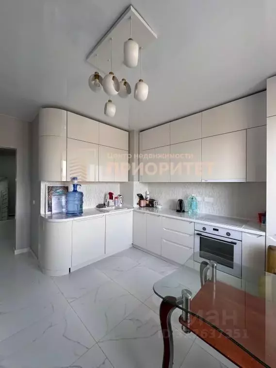 3-к кв. Саха (Якутия), Якутск ул. Лермонтова, 83 (62.35 м) - Фото 0