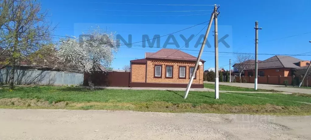 Дом в Адыгея, Майкоп ул. Карла Маркса, 111 (49 м) - Фото 1