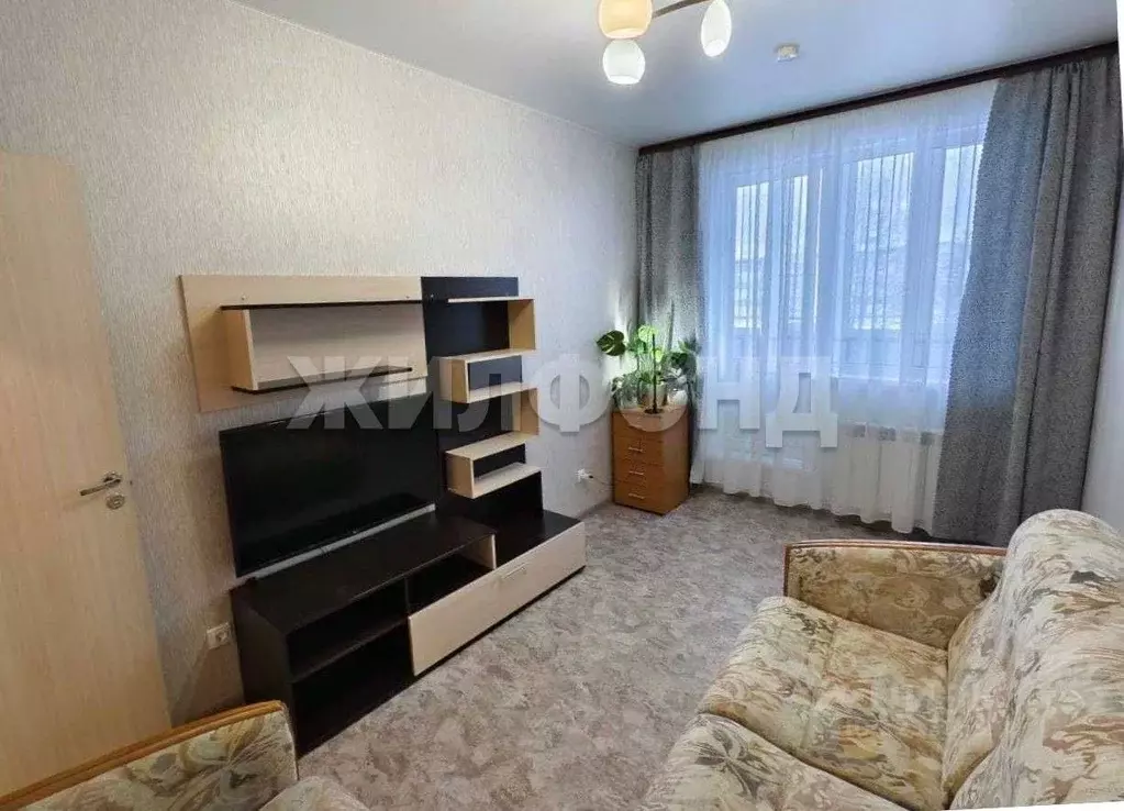 2-к кв. Ханты-Мансийский АО, Когалым ул. Нефтяников, 25 (56.0 м) - Фото 2