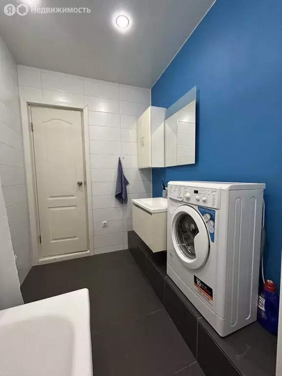 2-комнатная квартира: Иркутск, 2-я Железнодорожная улица, 30 (55 м) - Фото 1