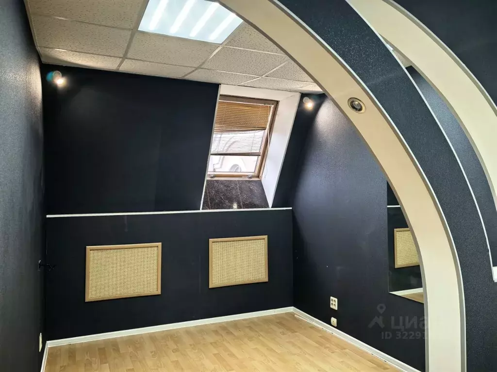 Офис в Калужская область, Калуга ул. Кирова, 15/43 (18 м) - Фото 2