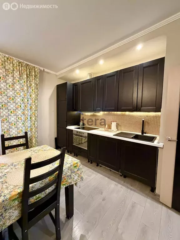 3-комнатная квартира: Казань, улица Четаева, 34А (74.5 м) - Фото 2