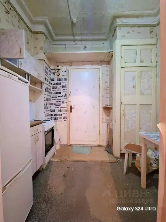 Комната Новосибирская область, Новосибирск просп. Дзержинского, 38 - Фото 0
