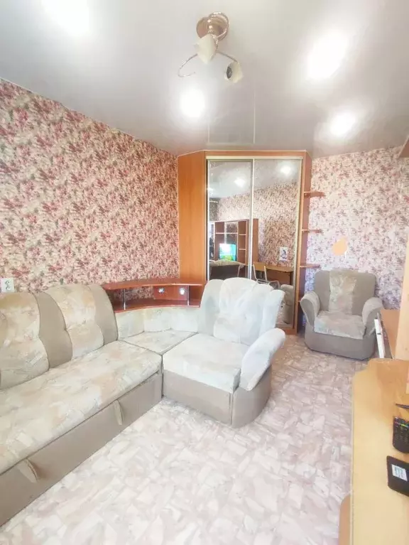 1-к кв. Омская область, Омск Краснознаменная ул., 10 (28.8 м) - Фото 1