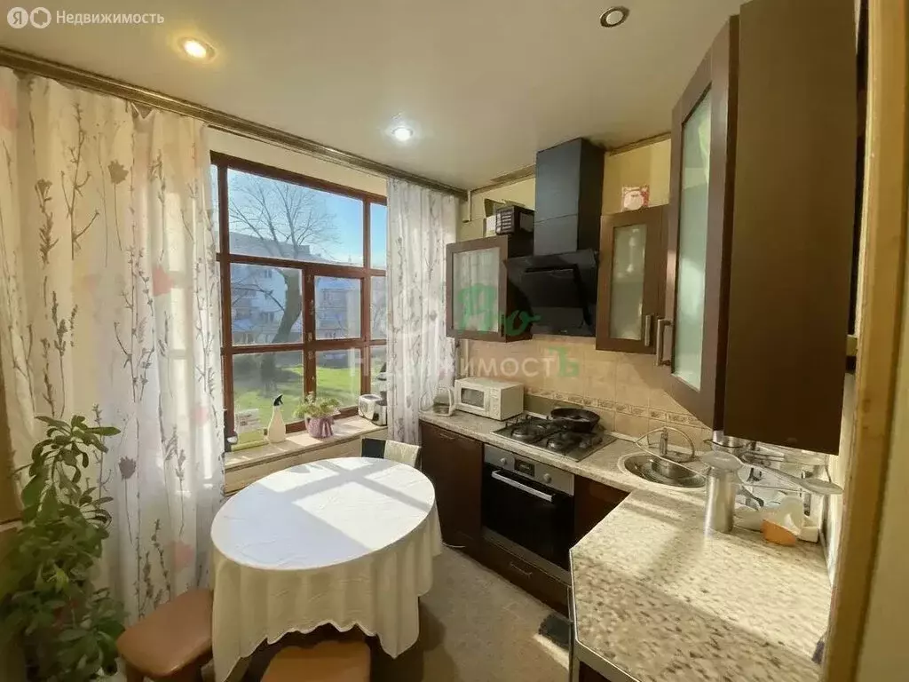 3-комнатная квартира: Ейск, Первомайская улица, 191 (48.2 м) - Фото 1