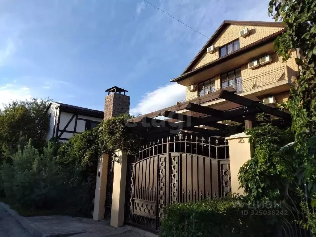 Дом в Краснодарский край, Геленджик городской округ, с. Кабардинка  ... - Фото 1