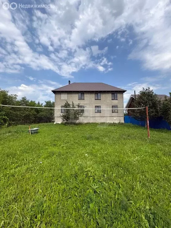 Дом в Узловая, Универсальная улица (292.1 м) - Фото 1