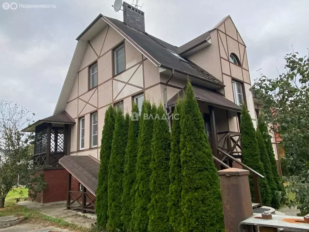 Дом в Дорожный, Озёрная улица, 1 (254 м) - Фото 0