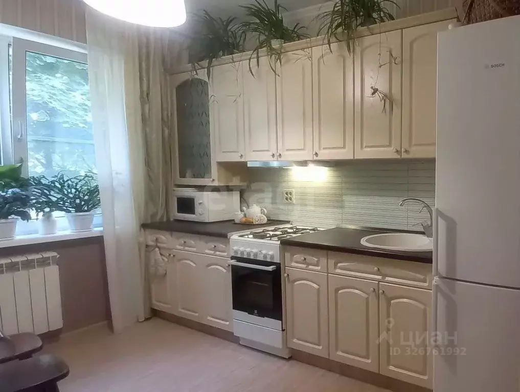 4-к кв. Курская область, Курск Северо-Западный мкр, ул. Веспремская, 3 ... - Фото 1