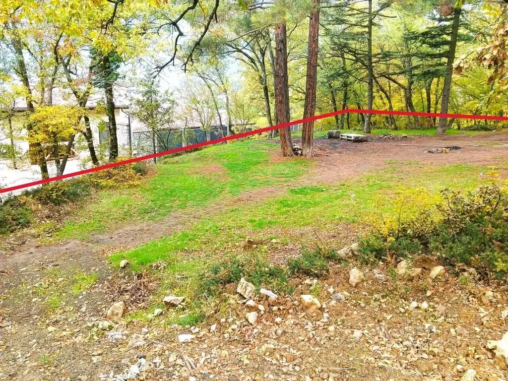 Участок в Крым, Ялта муниципальный округ, Массандра пгт ул. ... - Фото 1