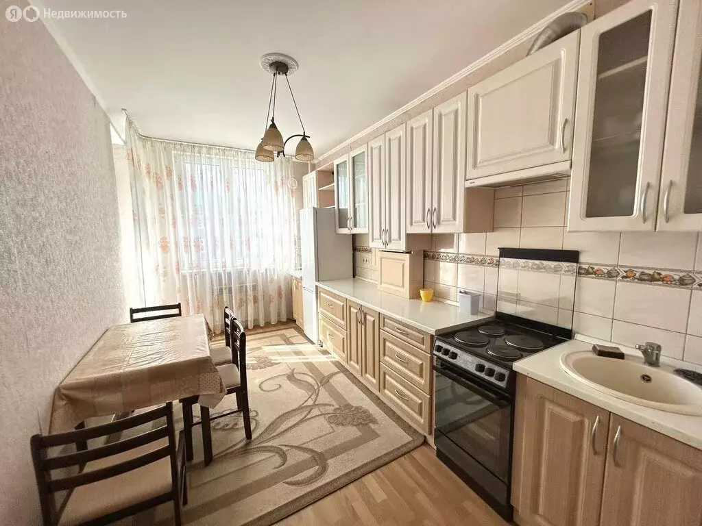 2-комнатная квартира: Калининград, улица Аксакова, 131А (58.8 м) - Фото 0