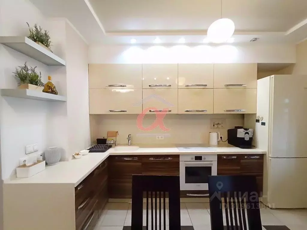 3-к кв. Кемеровская область, Кемерово ул. Гагарина, 52 (81.0 м) - Фото 1