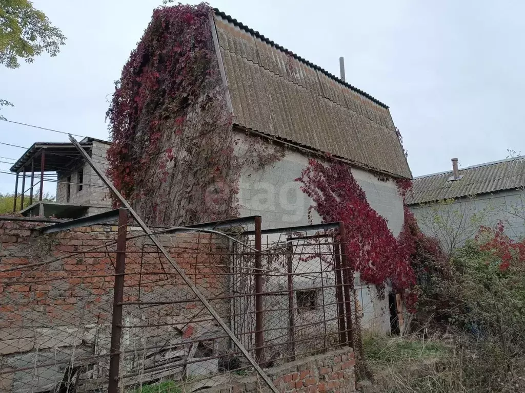 Дом в Крым, Ленинский район, Щелкино городское поселение, Энергетик ... - Фото 1