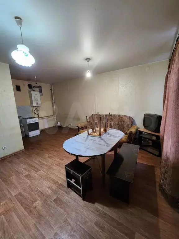 3-к. квартира, 81 м, 2/2 эт. - Фото 0