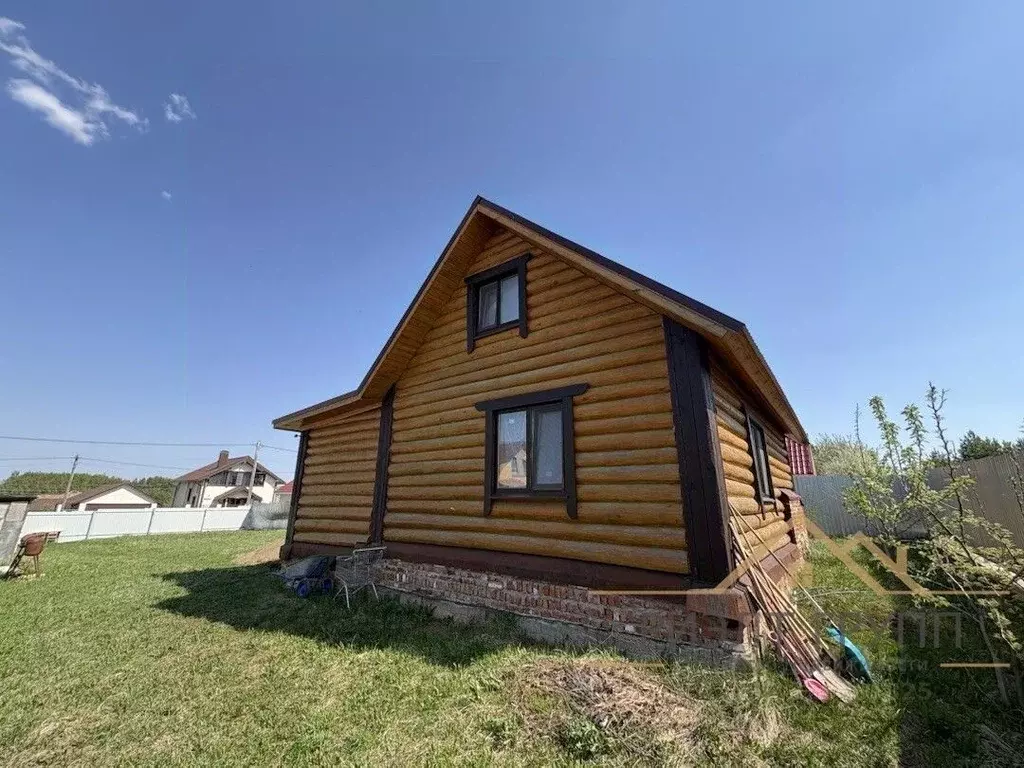 Дом в Татарстан, с. Верхний Услон ул. Светлая, 10 (130 м) - Фото 1