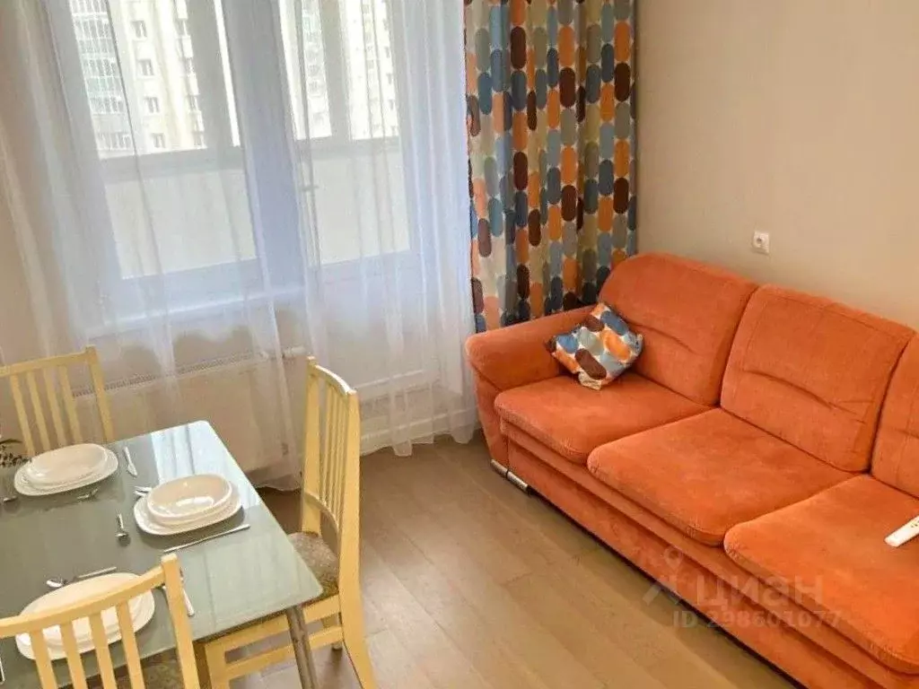 2-к кв. Татарстан, Казань ул. Вишневского, 61А (52.0 м) - Фото 1