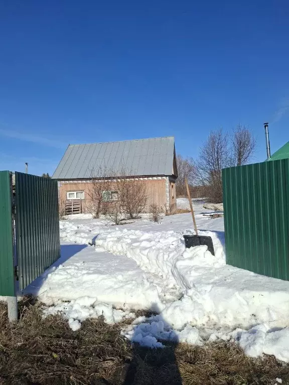 Дом в Башкортостан, Кушнаренковский район, Шариповский сельсовет, с. ... - Фото 1
