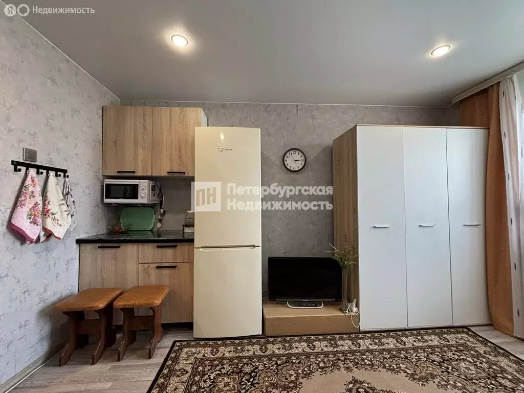 1к в 8-комнатной квартире (12.6 м) - Фото 1