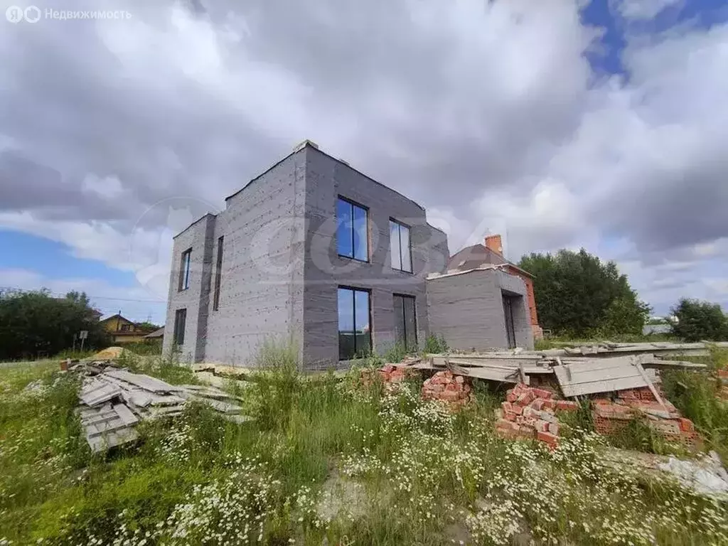 Дом в Тюменский район, деревня Патрушева (313.8 м) - Фото 0