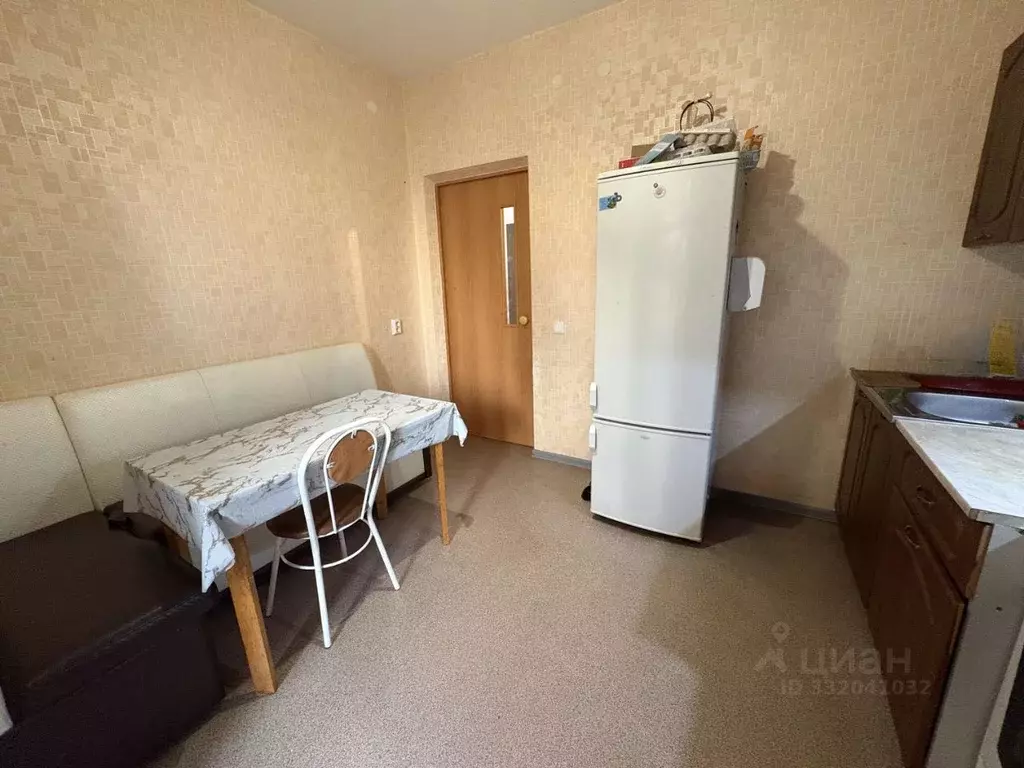 2-к кв. Тюменская область, Тобольск 3Б мкр, 6к3 (61.9 м) - Фото 2