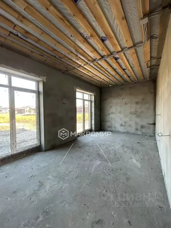 Дом в Брянская область, Брянский район, Отрадненское с/пос, с. ... - Фото 2