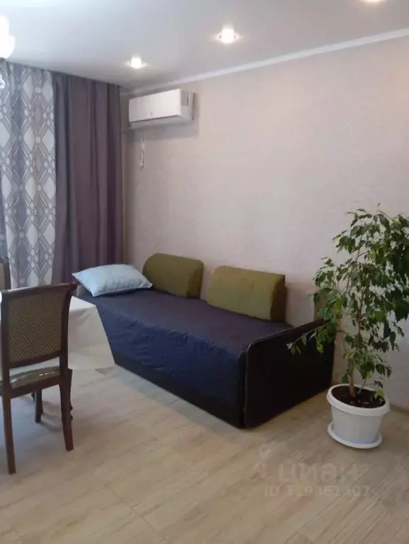 3-к кв. Крым, Щелкино Ленинский район, 3-й мкр, 94 (68.0 м) - Фото 0