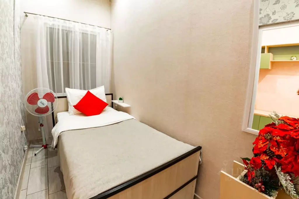 Комната Курская область, Курск ул. Челюскинцев, 9 (10.0 м) - Фото 0