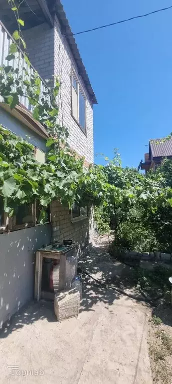 Дом в Астраханская область, Астрахань Вольская ул., 18 (132 м) - Фото 1